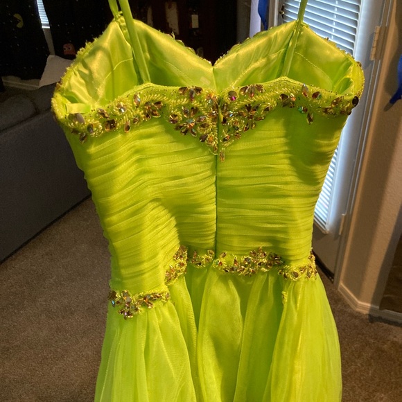 Halloween tinker bell inspired lime green dress - Picture 7 of 7